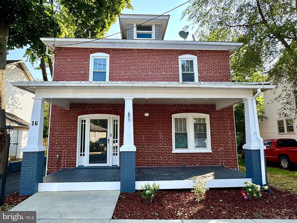 1st image of 16 Richards Ave