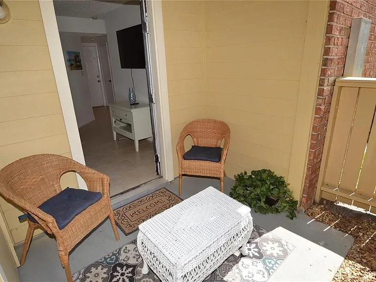 8625 Mallard Reserve Dr #101 — Photo 40