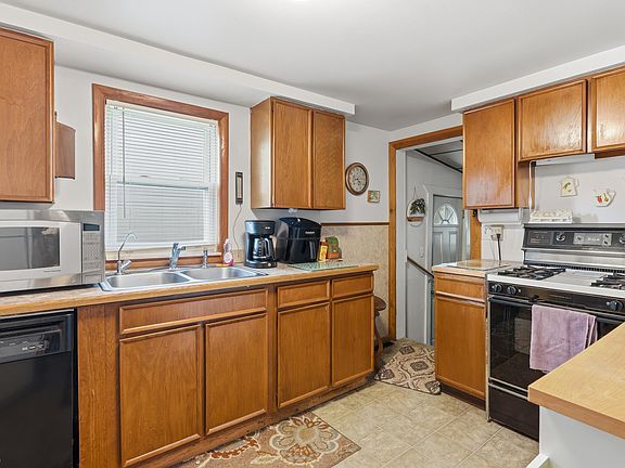 2nd image of 3167 W Dartmouth St
