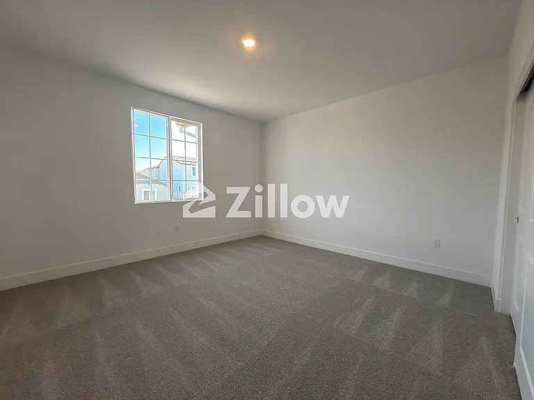 2848 Dapper St — Photo 23