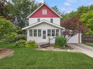 1016 9th St, Nevada, IA 50201