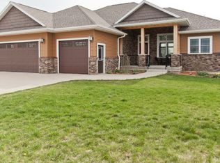 2268 185th Ave, Manchester, IA 52057