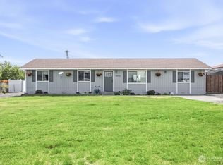 46505 W Paterson Ave, Paterson, WA 99345