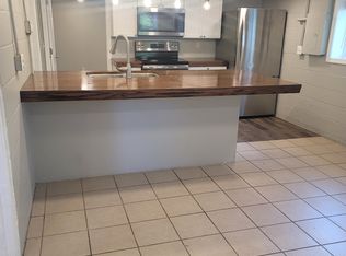 327 S Hocker Ave #R, Independence, MO 64050