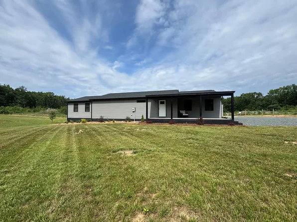 3941 Promise Land Rd, Spout Spring, VA 24522
