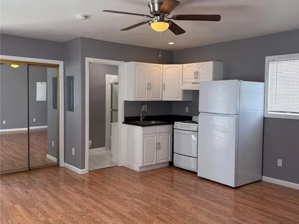 331 S 9th St APT 4, Las Vegas, NV 89101