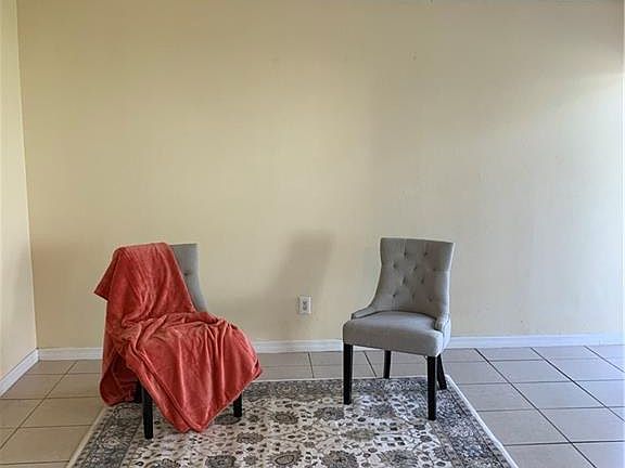 5th image of 3340 N Key Dr #3
