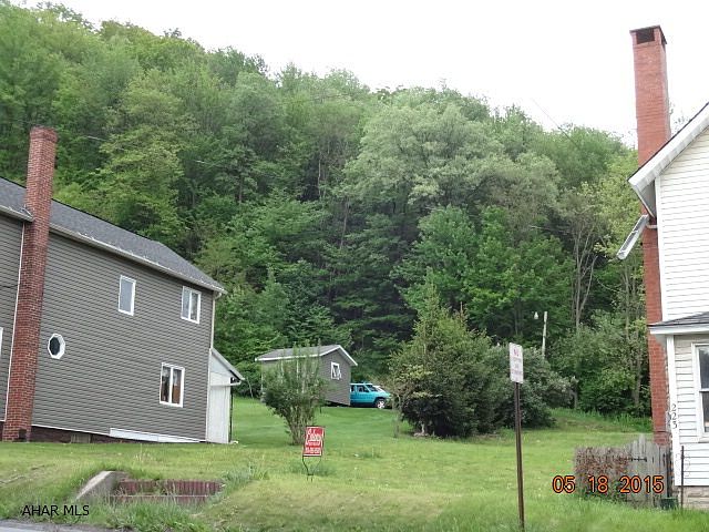 1st image of 221 Magee Ave