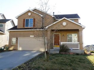 6935 Amber Ridge Dr, Colorado Springs, CO 80922