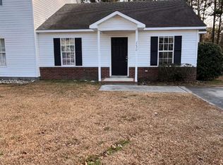 2020 Brandymill Ln, Jacksonville, NC 28546
