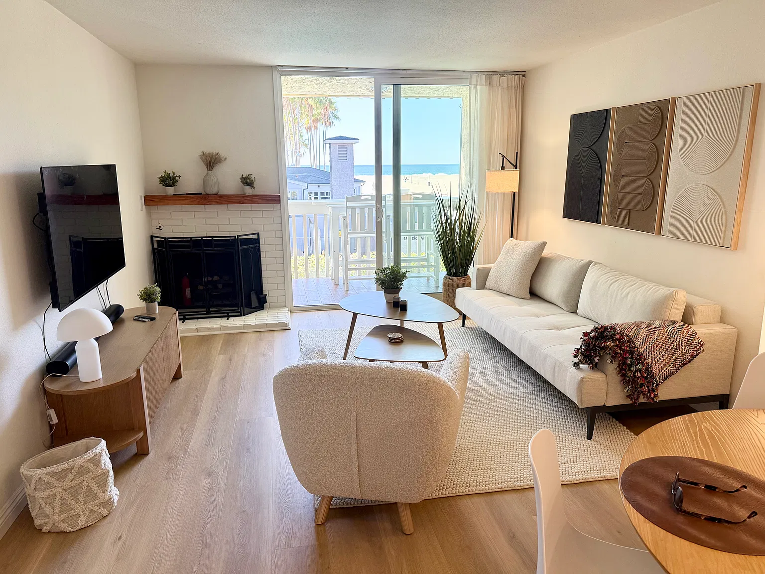 1 bed, 764 sqft, $5,900 — Photo 4
