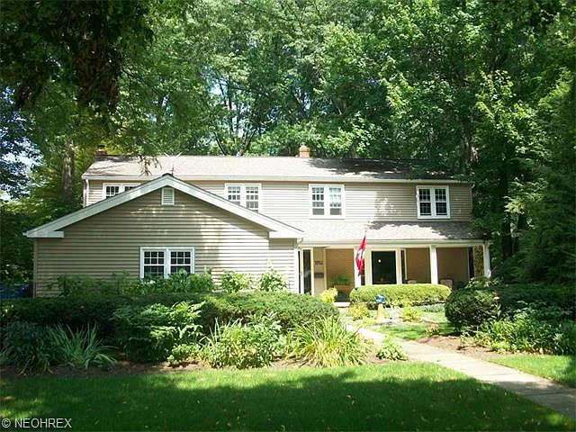 31416 Manchester Ln photo 1