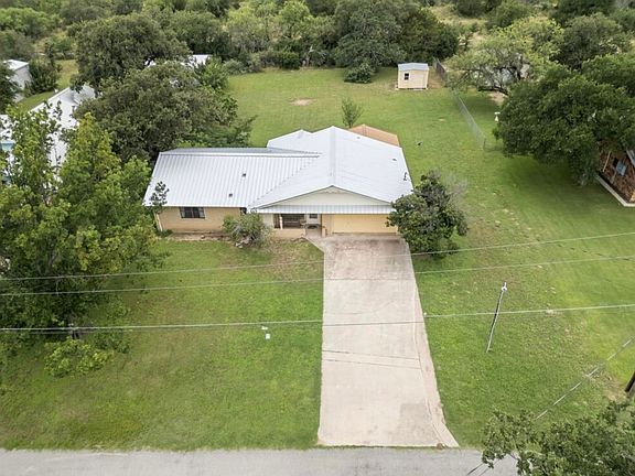 4th image of 301 Reven Acres Dr