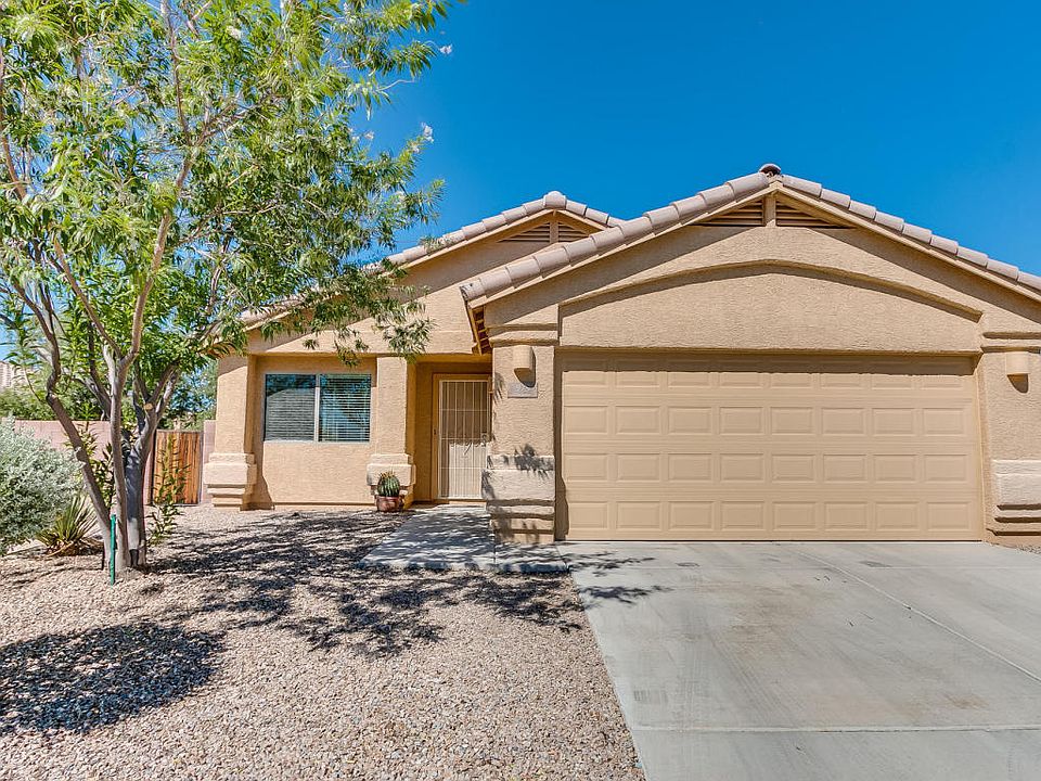 1st image of 979 E Stronghold Canyon Ln
