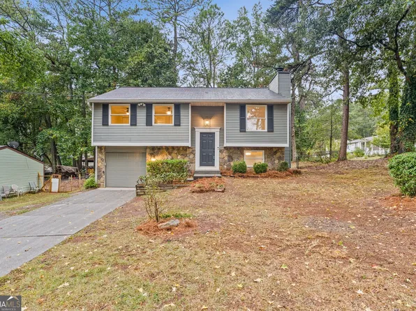 6712 Lismore Dr, Norcross, GA 30093