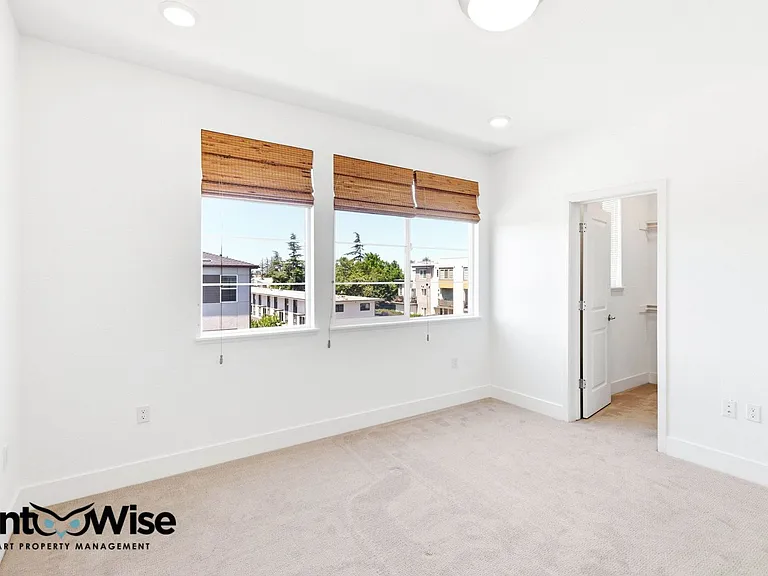 29384 Hub Ln — Photo 33