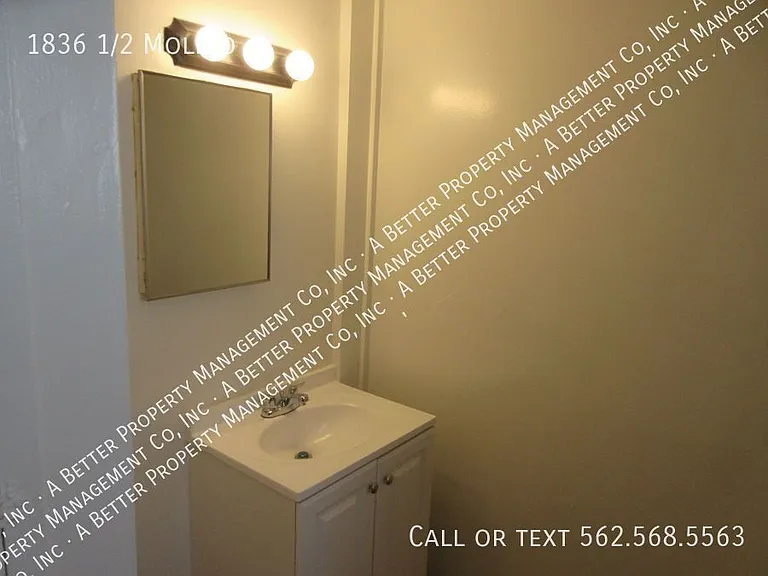 1836 1/2 N Molino Ave — Photo 12