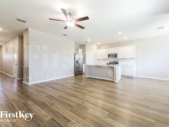 4th image of 2304 Okeefe Dr