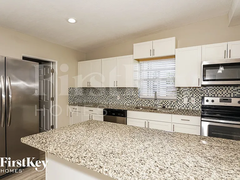 1500 Dozier Ave — Photo 10