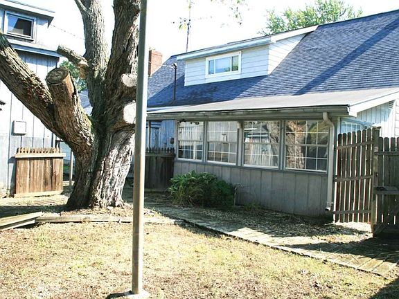 4th image of 111 Ashland Dr