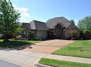 1904 W Morter Pl, Rogers, AR 72758