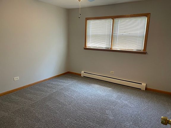 4th image of 9715 S 90th Ave #1