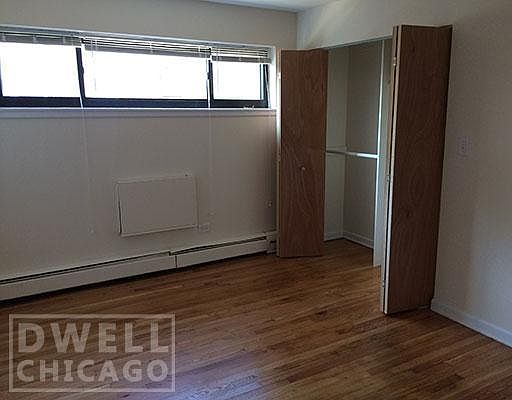 4th image of 6002 N Kenmore Ave APT 306