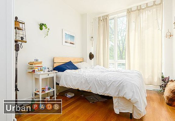 3rd image of 591 Ocean Pkwy #3F