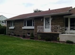 407 Leuckel Ave, Hamilton, NJ 08619