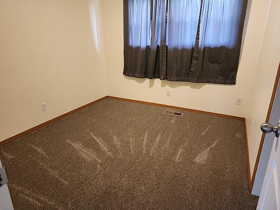 4th image of 7619 12th Ave NE