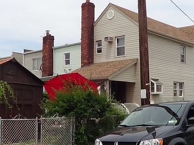 3rd image of 3140 Avenue W