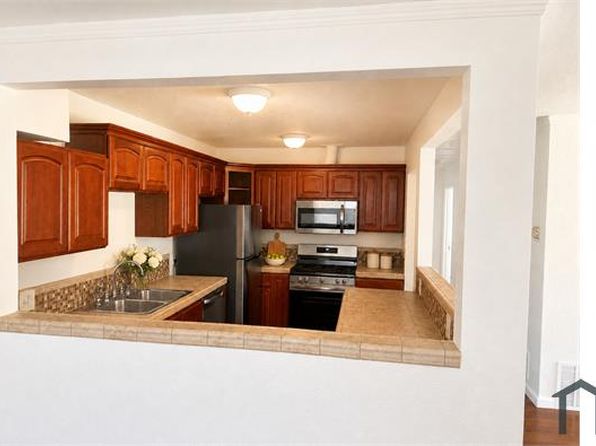 1970 Sunshine Dr