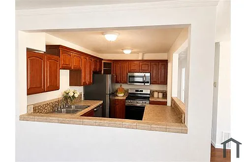 1970 Sunshine Dr Photo 1