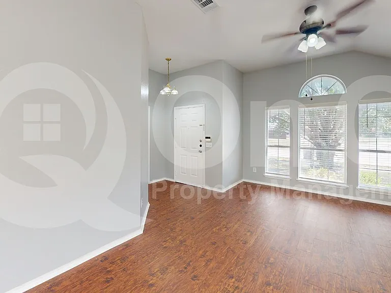 207 Lake Wichita Dr — Photo 7