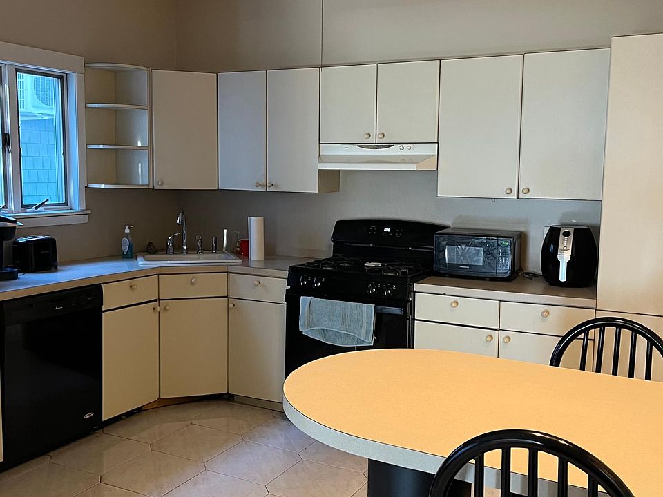 1st image of 7827 75th St #1