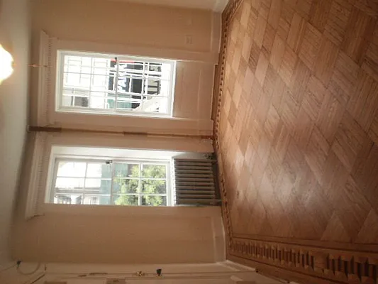 Rented by Frank Valvo Real Estate | media 18