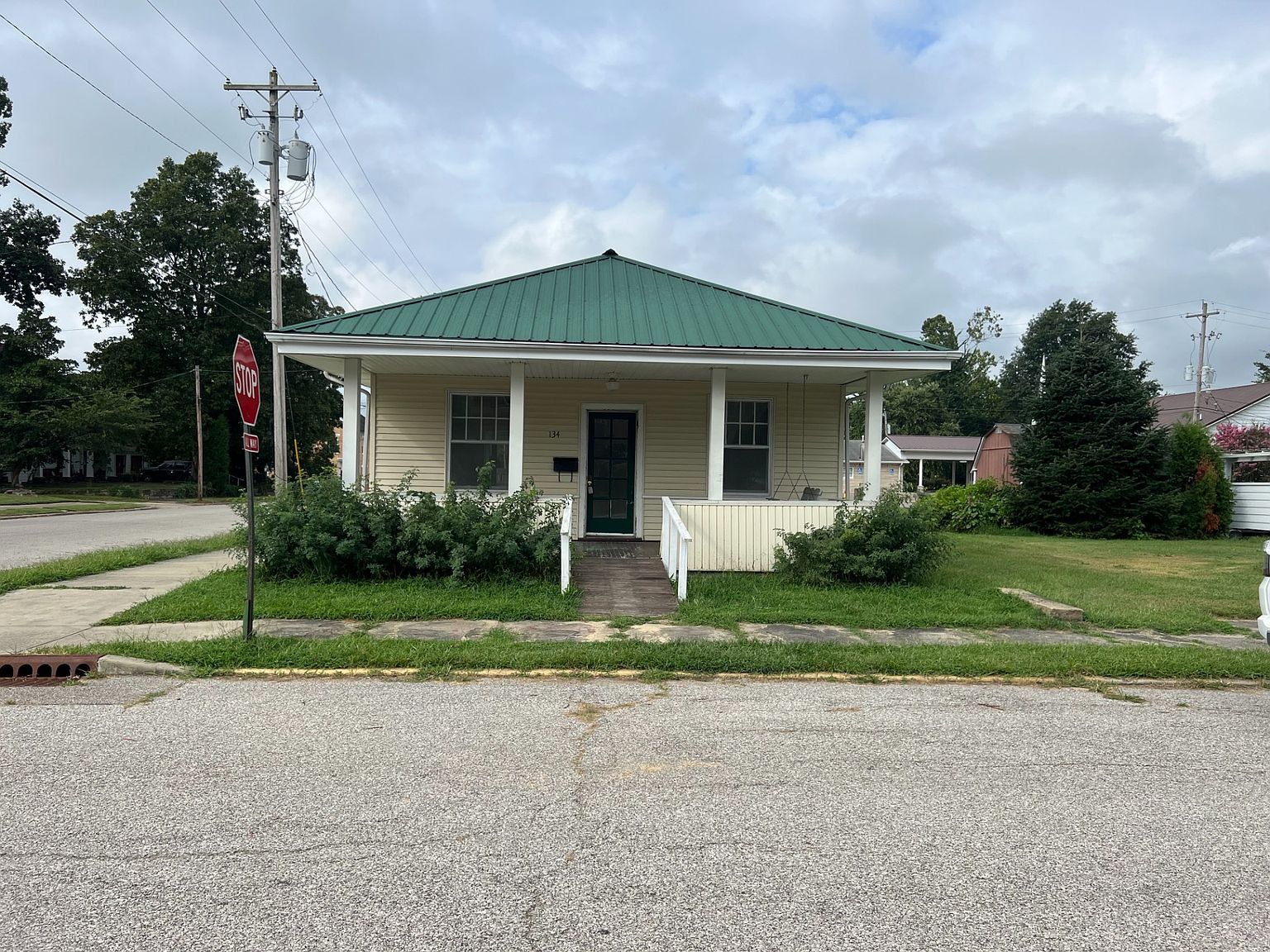 134 S 3rd St, Cannelton, IN 47520 MLS 11205436 Zillow