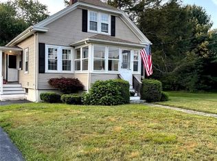 433 Buxton St, North Smithfield, RI 02896