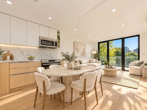 107 Schaefer St #2A, Brooklyn, NY 11207
