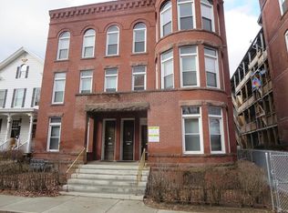 179-183 Walnut St, Holyoke, MA 01040