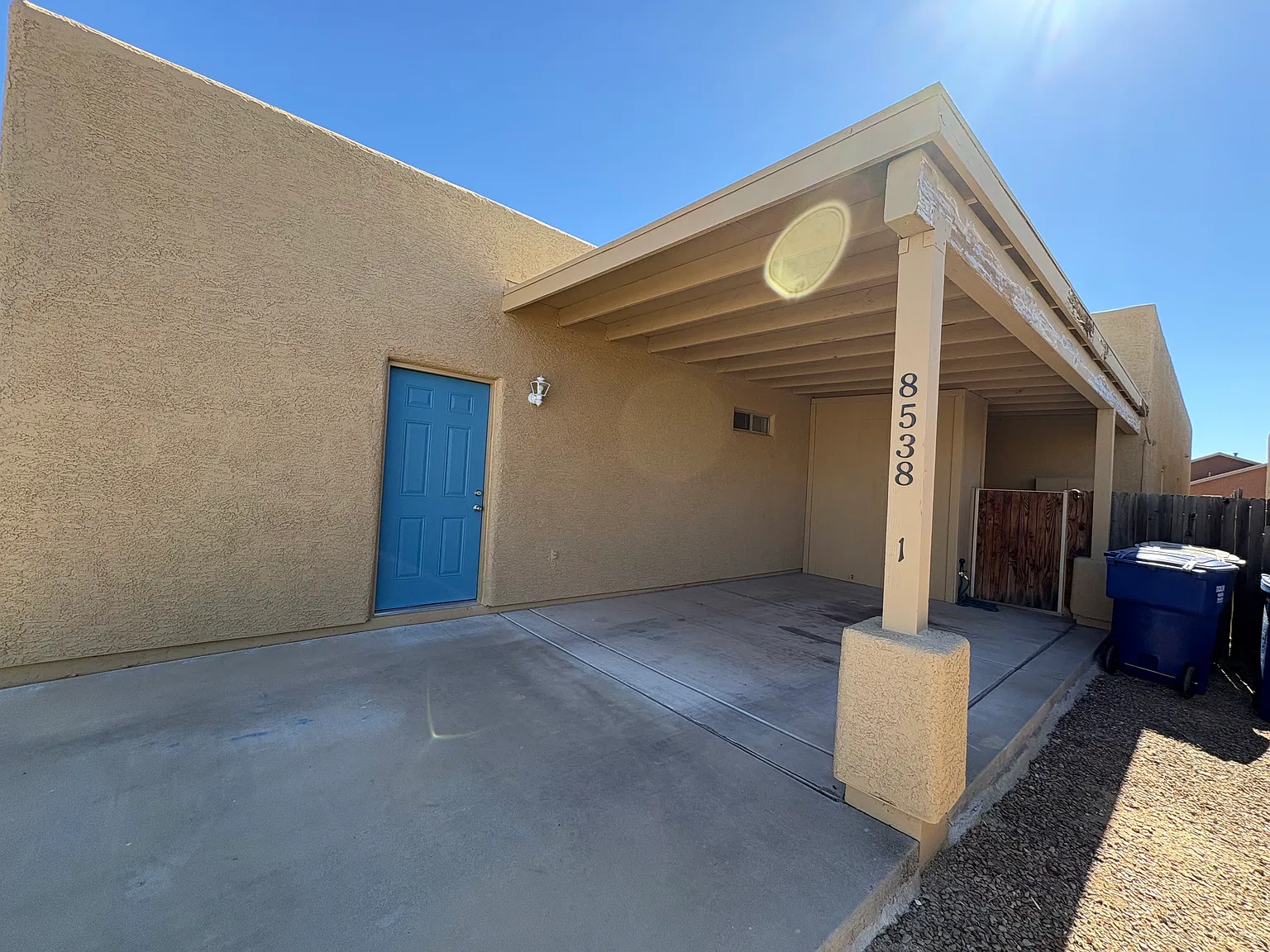 2 bed, 1000 sqft, $1,450 — Photo 3