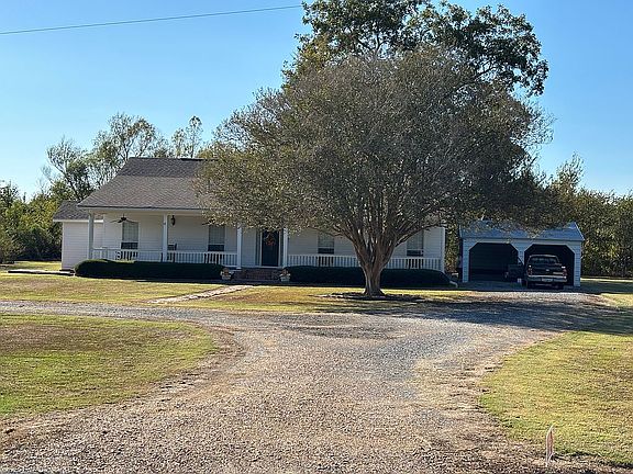 2nd image of 1688 Highway 133