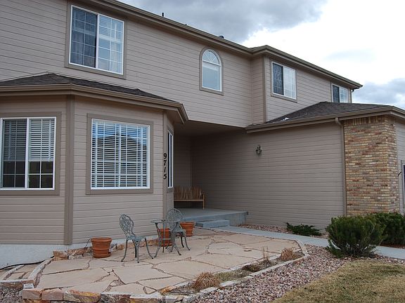 5th image of 9715 Pleasanton Dr