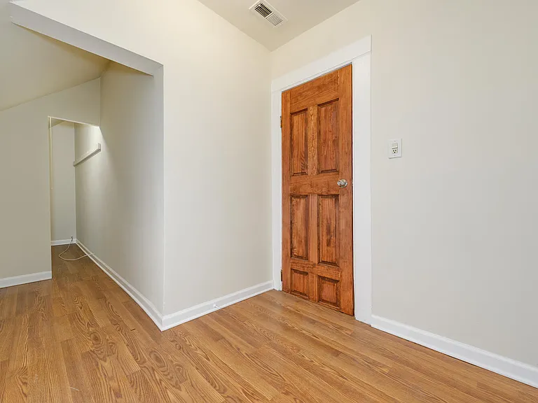 1720 N Saint Louis Ave #2 — Photo 7
