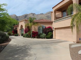 6405 N Regal Manor Dr, Tucson, AZ 85750