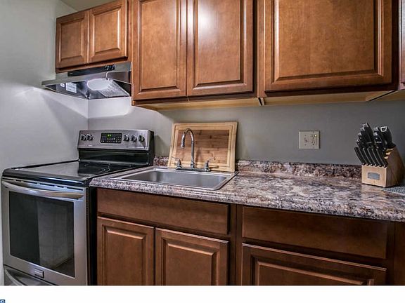 2nd image of 27708 Valley Run Dr