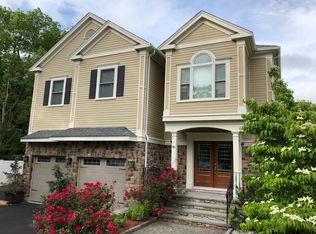 46 Arcadia Rd, Westwood, MA 02090