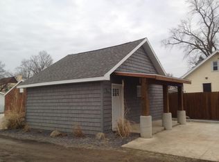 2027 W Barker Ave #B, Peoria, IL