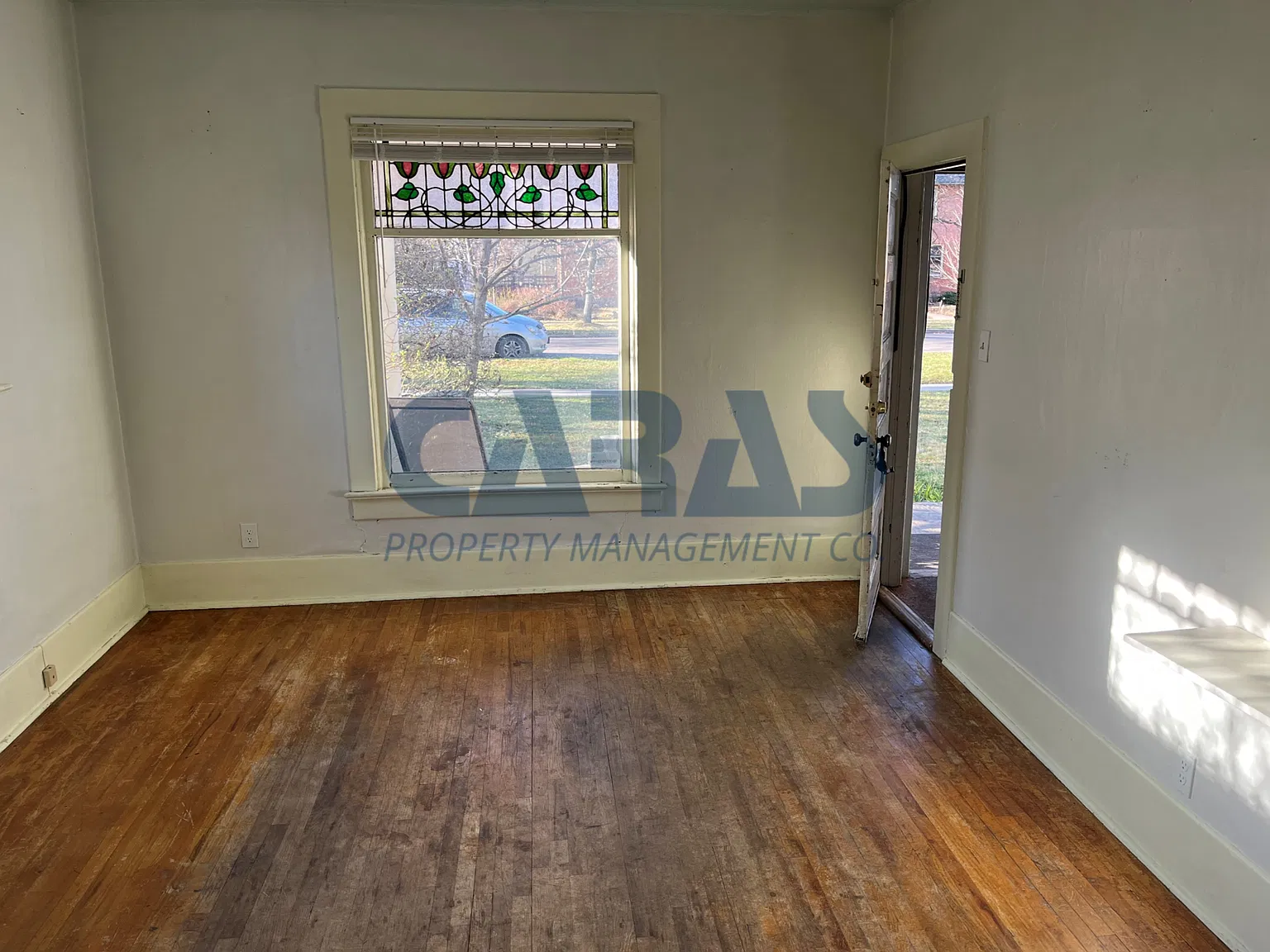 Studio, 500 sqft, $875 — Photo 2
