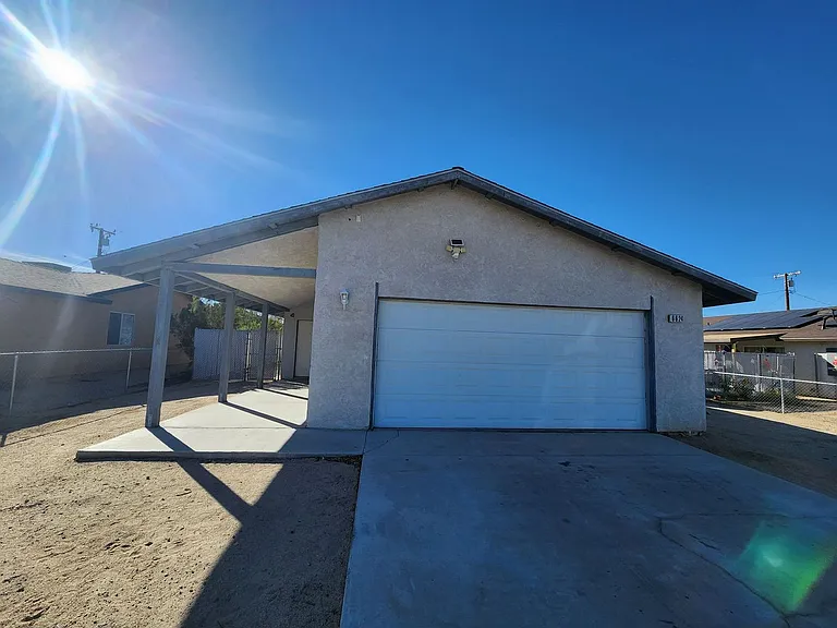 6624 Mariposa Ave — Photo 4
